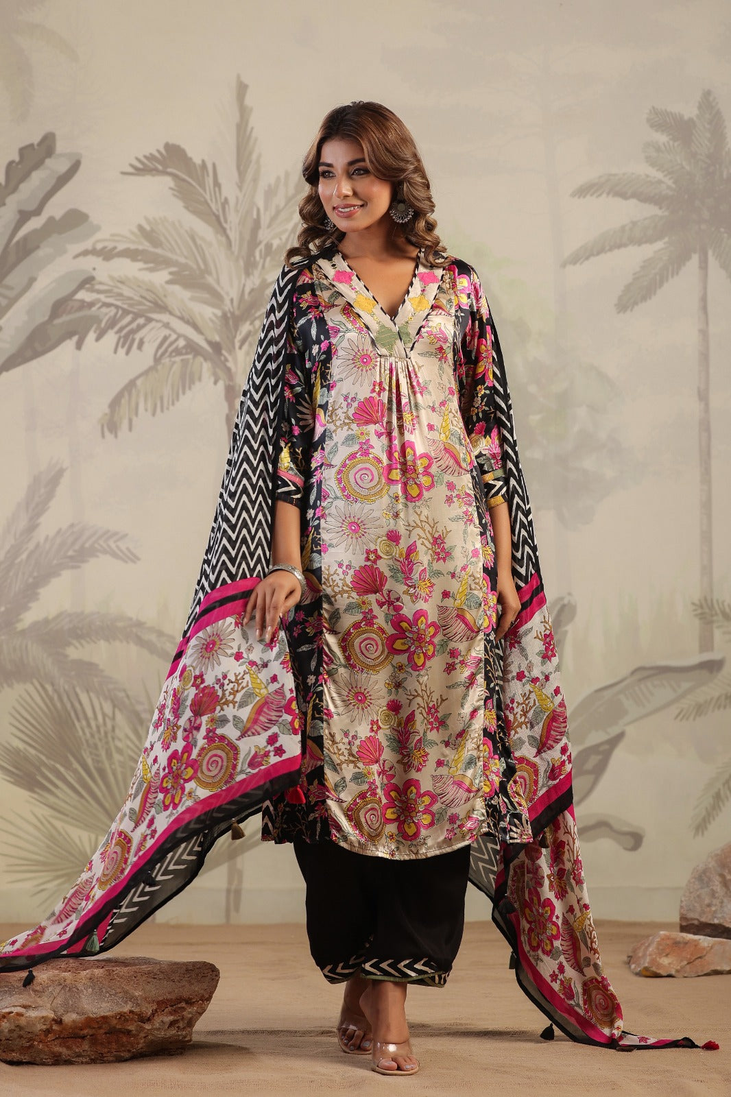 Black block and floral print panel pattern v neck gajji silk suit set with chiffon dupatta