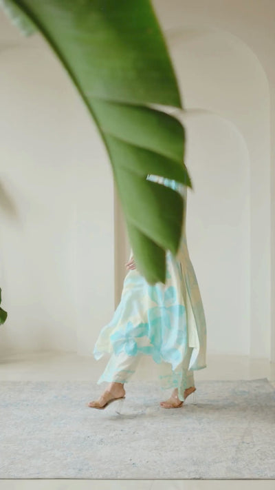 Aqua Blue Cut Work Scallope Muslin Kurta with Organza Border Embroidered Scallope Pant Set